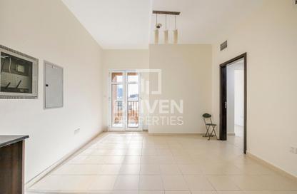 Apartment - 1 Bedroom - 2 Bathrooms for sale in Summer 2 - Summer - Seasons Community - District 15 - Jumeirah Village Circle - Dubai