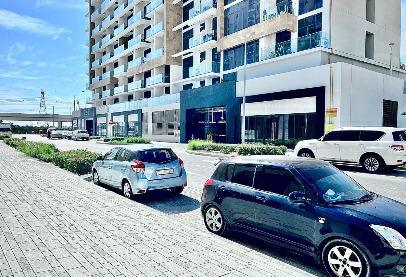 Prime Location | Near Lagoon | Vacant Unit — Premium Real Estate Property in Dubai by Valorem