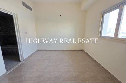 Apartment - Studio - 1 Bathroom for rent in Muwaileh 29 Building - Muwaileh - Sharjah