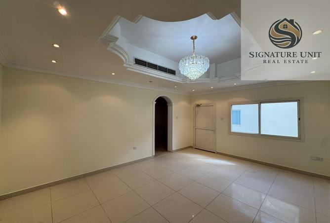 77807285 - Property Image 3