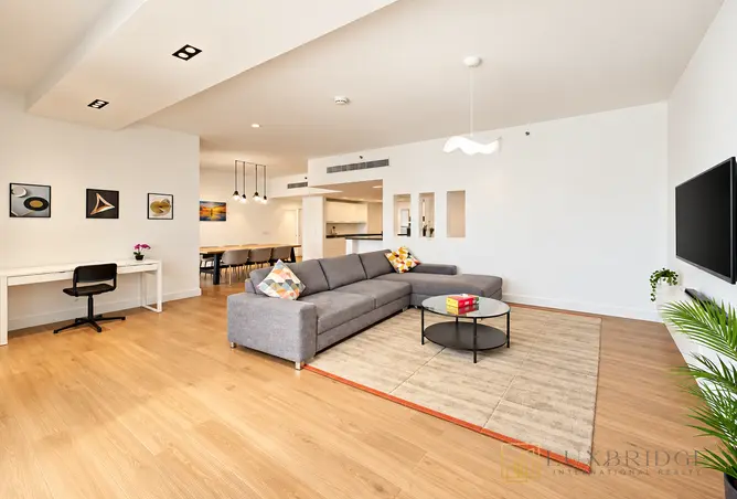155089460 - Property Image 2