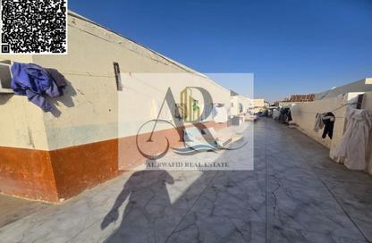 سكن عمال - استوديو - 8 حمامات للايجار في السجع إس - الصجعة - الشارقة