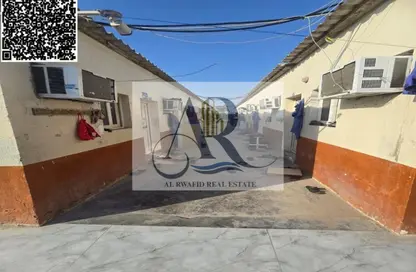 Labor Camp - Studio - 7+ Bathrooms for rent in Al Sajaa S - Al Sajaa - Sharjah