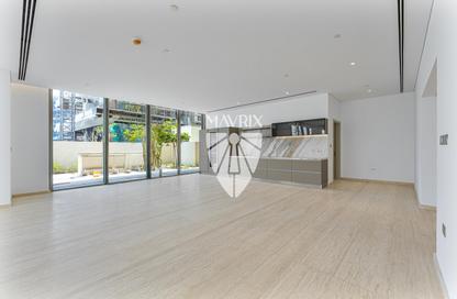 Apartment - 4 Bedrooms - 5 Bathrooms for sale in Serenia Living Tower 3 - Serenia Living - Palm Jumeirah - Dubai