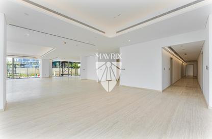 Apartment - 4 Bedrooms - 5 Bathrooms for sale in Serenia Living Tower 3 - Serenia Living - Palm Jumeirah - Dubai