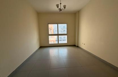 Apartment - 1 Bedroom - 2 Bathrooms for rent in International City Phase 2 - Al Warsan 4 - Al Warsan - Dubai Apartment - 1 Bedroom - 2 Bathrooms for rent in International City Phase 2 - Al Warsan 4 - Al Warsan - Dubai
