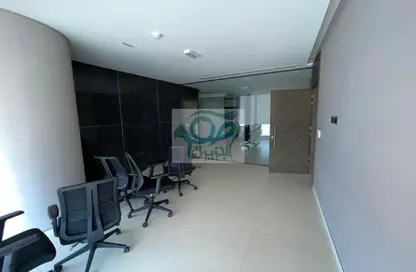 مكتب - استوديو - 1 حمام للبيع في برج أداكس بورت للمكاتب - مدينة الأضواء - جزيرة الريم - أبوظبي مكتب - استوديو - 1 حمام للبيع في برج أداكس بورت للمكاتب - مدينة الأضواء - جزيرة الريم - أبوظبي