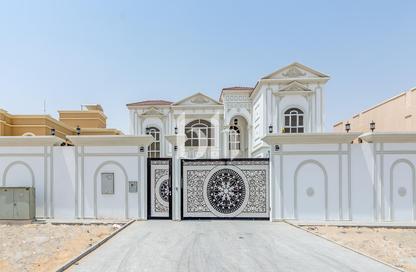 Villa - 5 - 7+ for rent in Madinat Al Riyad - Abu Dhabi