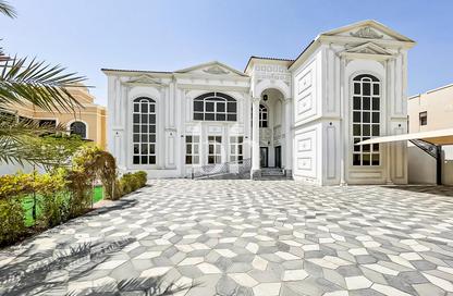 Villa - 5 - 7+ for rent in Madinat Al Riyad - Abu Dhabi Villa - 5 - 7+ for rent in Madinat Al Riyad - Abu Dhabi