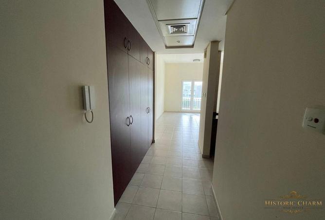 128848465 - Property Image 2
