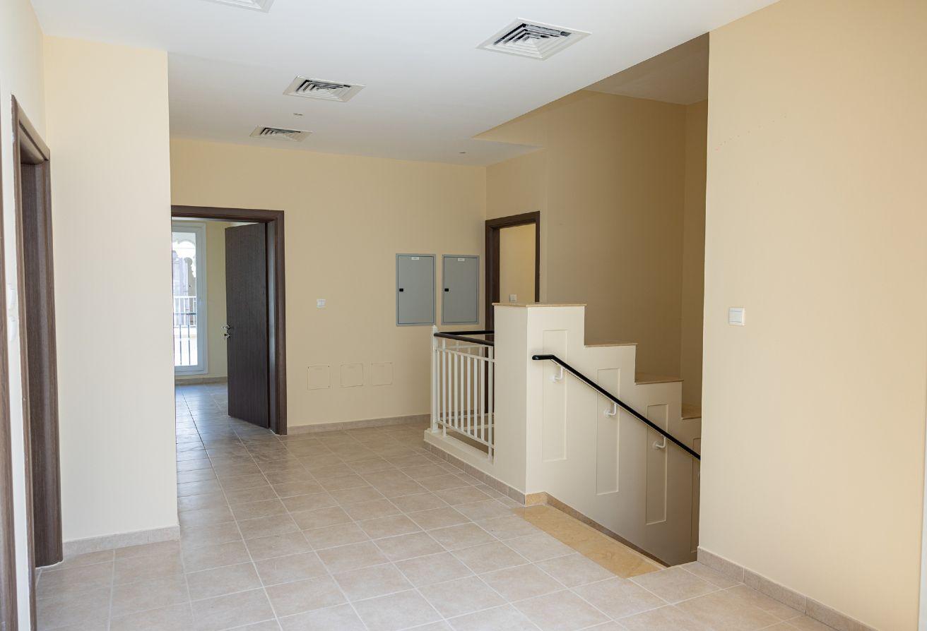 Arabic Style | 5BR Executive Single Row Villa photo 23