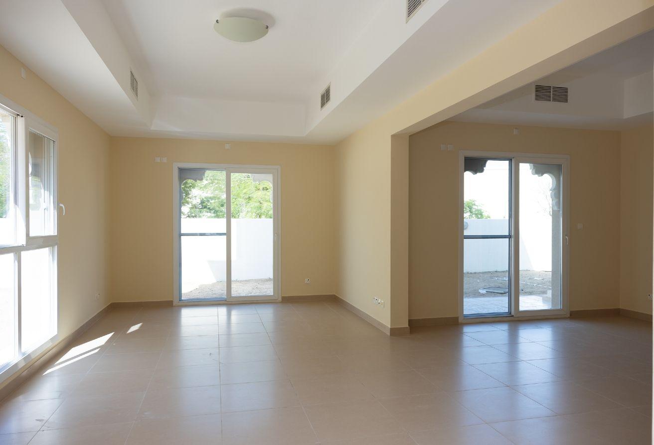 Arabic Style | 5BR Executive Single Row Villa photo 7