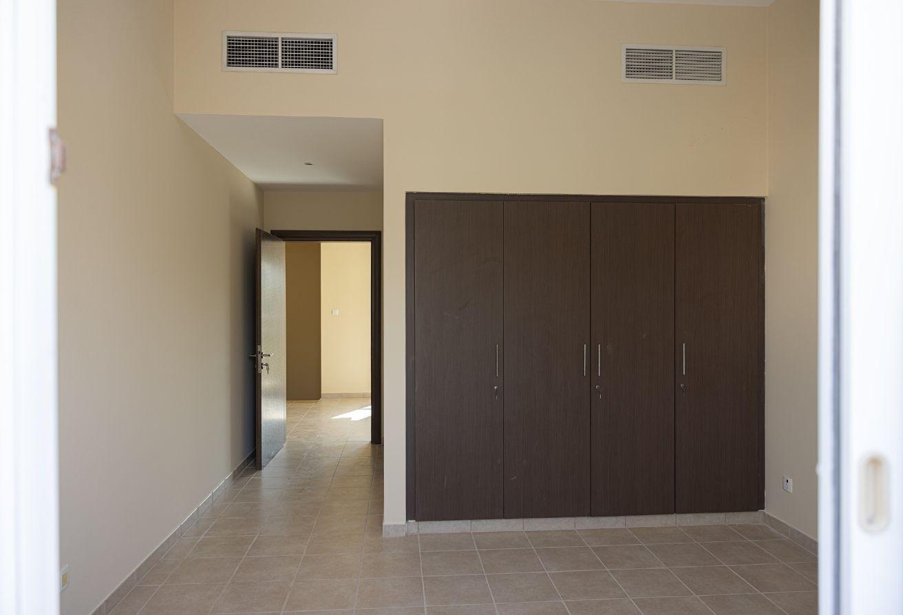 Arabic Style | 5BR Executive Single Row Villa photo 26