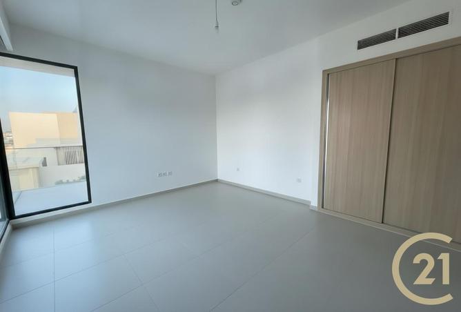 97375012 - Property Image 2