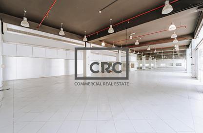 Retail - Studio - 4 Bathrooms for rent in Airport Road - Abu Dhabi