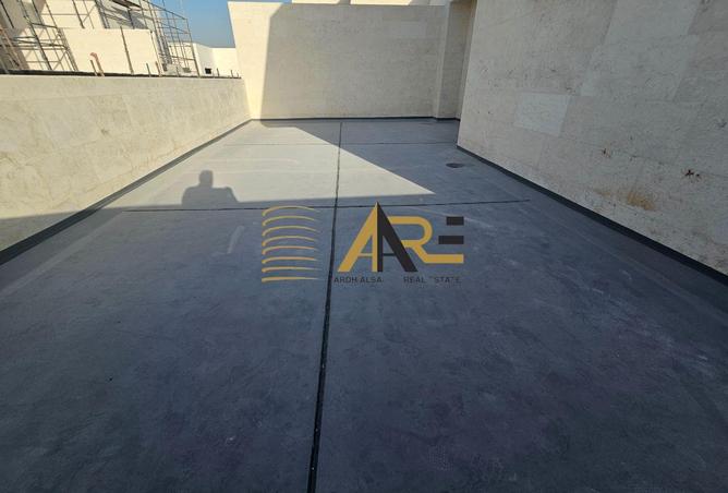 95715528 - صورة العقار 2