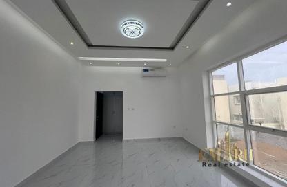 Villa - 5 Bedrooms - 7 Bathrooms for rent in Al Yasmeen 1 - Al Yasmeen - Ajman