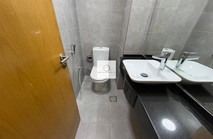 Apartment - 1 Bedroom - 2 Bathrooms for rent in La Plage Complex - Jumeira Beach Road - Jumeirah - Dubai