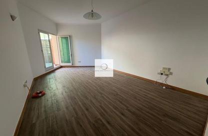 Apartment - 1 Bedroom - 2 Bathrooms for rent in La Plage Complex - Jumeira Beach Road - Jumeirah - Dubai
