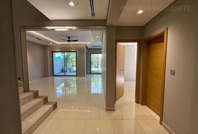 99127564 - Property Image 2