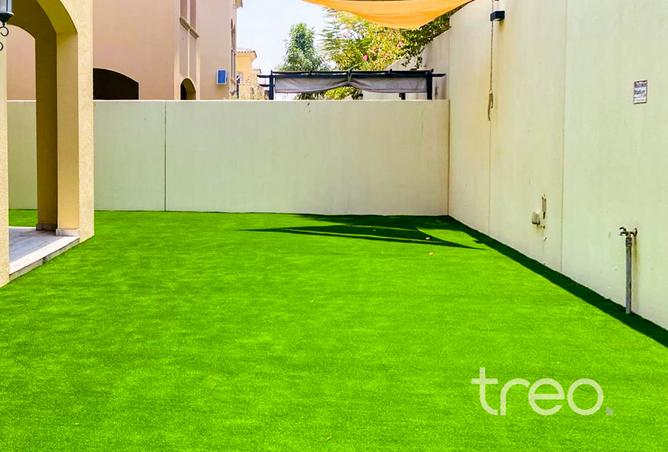 127008955 - Property Image 2