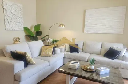 شقة - 2 غرف نوم - 3 حمامات للايجار في فيروز - باب البحر - جزيرة المرجان - رأس الخيمة