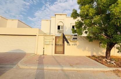 Villa - 4 - 5 for rent in Barashi - Al Badie - Sharjah