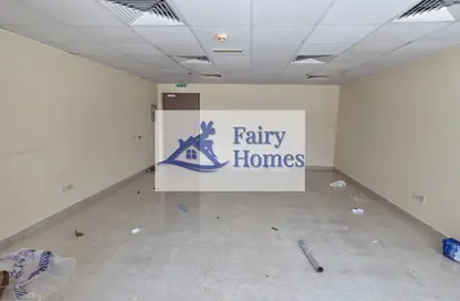 Office Space - Studio - 1 Bathroom for rent in One Lake Plaza - JLT Cluster T - Jumeirah Lake Towers - Dubai