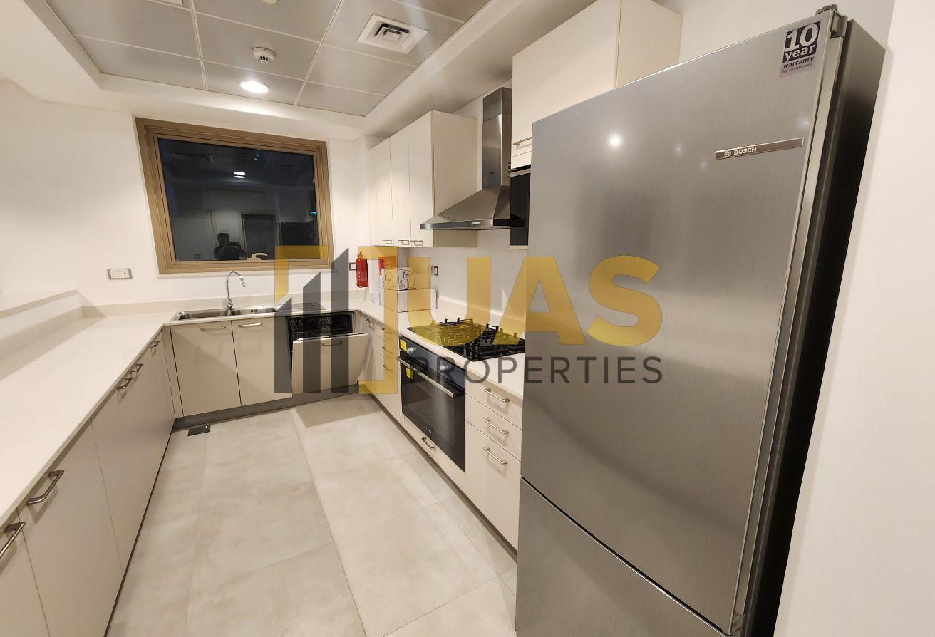 High-class 2bhk Fully furnished+big terrace BBQ photo 22