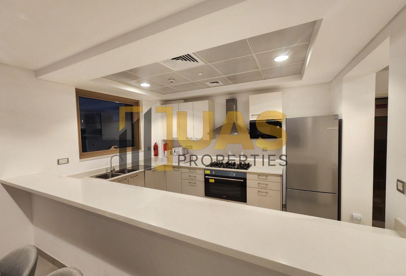 High-class 2bhk Fully furnished+big terrace BBQ photo 17