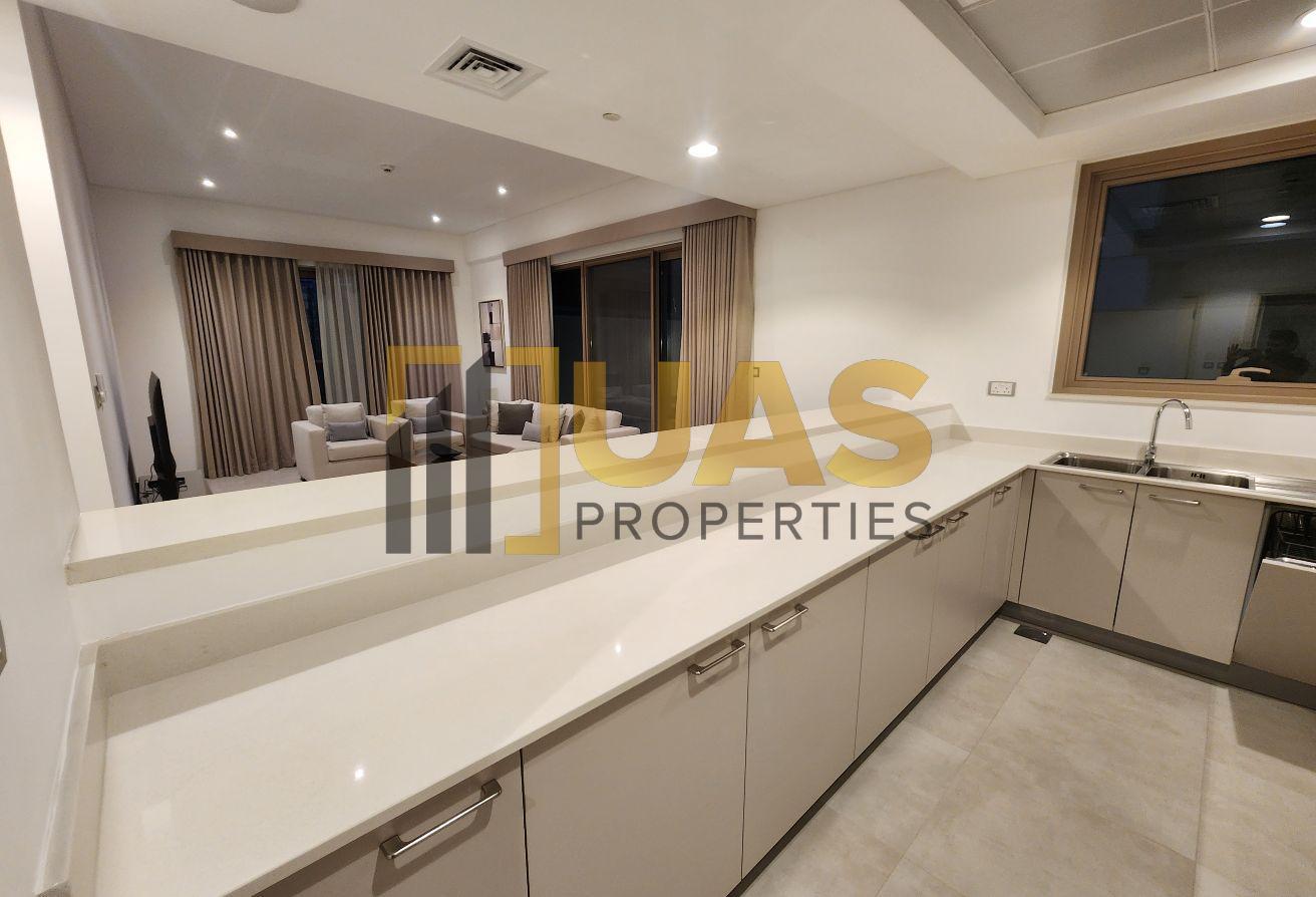 High-class 2bhk Fully furnished+big terrace BBQ photo 23