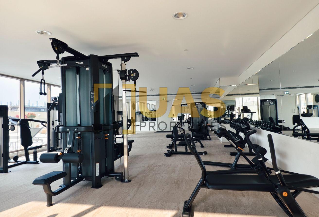 High-class 2bhk Fully furnished+big terrace BBQ photo 10