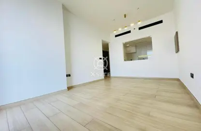 Apartment - 2 Bedrooms - 2 Bathrooms for rent in Binghatti Crest - District 13 - Jumeirah Village Circle - Dubai