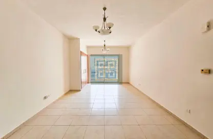Apartment - 1 Bathroom for rent in Rose 1 - Emirates Gardens 1 - District 13 - Jumeirah Village Circle - Dubai Apartment - 1 Bathroom for rent in Rose 1 - Emirates Gardens 1 - District 13 - Jumeirah Village Circle - Dubai