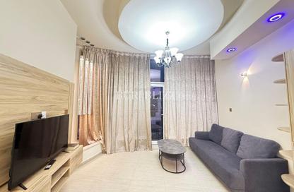 Apartment - 1 Bedroom - 2 Bathrooms for rent in Zenith A2 Tower - Zenith Towers - Dubai Sports City - Dubai
