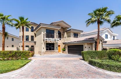 Villa - 5 - 6 for sale in Sanctuary Falls - Jumeirah Golf Estates - Dubai