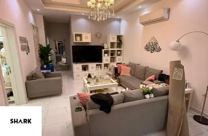 Townhouse - 4 Bedrooms - 5 Bathrooms for rent in Al Zaheya Gardens - Al Zahya - Ajman