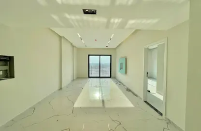 Apartment - 1 Bedroom - 2 Bathrooms for rent in Al Amir Abdullah Building - International City Phase 2 - Al Warsan 4 - Al Warsan - Dubai