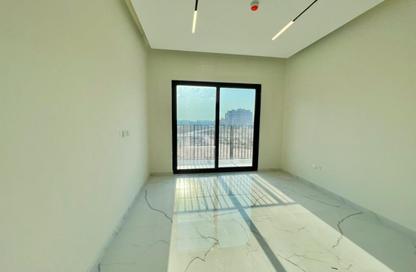 Apartment - 1 Bedroom - 2 Bathrooms for rent in Al Amir Abdullah Building - International City Phase 2 - Al Warsan 4 - Al Warsan - Dubai