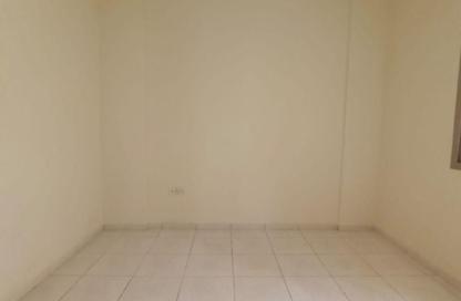 Apartment - 1 Bedroom - 1 Bathroom for rent in Bu Tina - Al Sharq - Sharjah Apartment - 1 Bedroom - 1 Bathroom for rent in Bu Tina - Al Sharq - Sharjah
