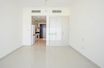 Apartment - Studio - 1 Bathroom for rent in Carson B - Carson - Damac Hills - Dubai