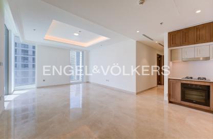 Apartment - 2 Bedrooms - 2 Bathrooms for rent in Palace Beach Residence Tower 2 - Palace Beach Residence - Emaar Beachfront - Dubai Harbour - Dubai