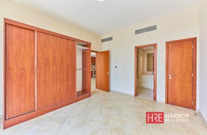 Apartment - 1 - 2 for sale in Barton House 1 - Barton House - Motor City - Dubai