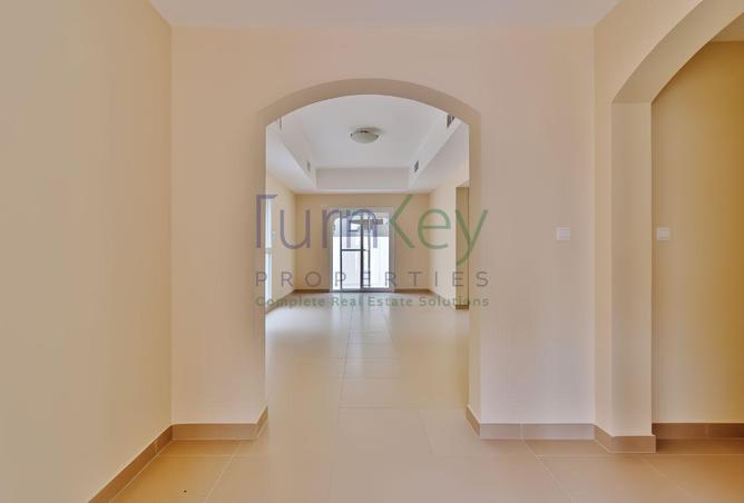 77775117 - Property Image 3