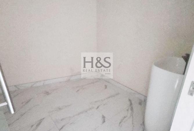 133886134 - Property Image 3
