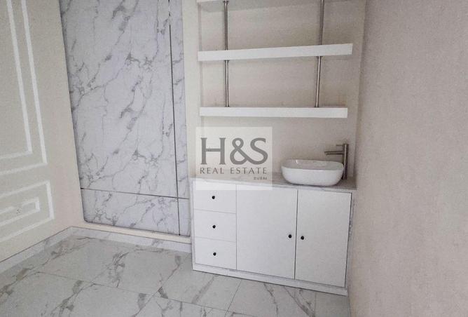 133886134 - Property Image 2