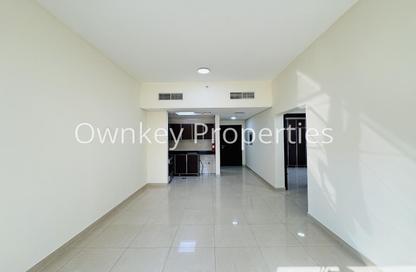 Apartment - 2 - 2 for rent in Burj Residency - District 11 - Jumeirah Village Circle - Dubai
