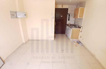 Apartment - Studio - 1 for rent in Muwailih Building - Muwaileh - Sharjah Apartment - Studio - 1 for rent in Muwailih Building - Muwaileh - Sharjah