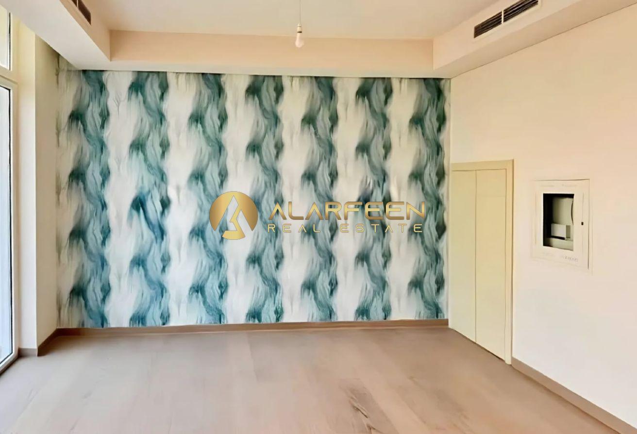 Cavalli Branded | Huge Basement | Roof Access photo 5