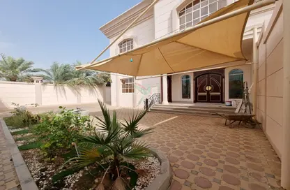 Villa - 4 Bedrooms - 7 Bathrooms for rent in Jefeer Jedeed - Falaj Hazzaa - Al Ain